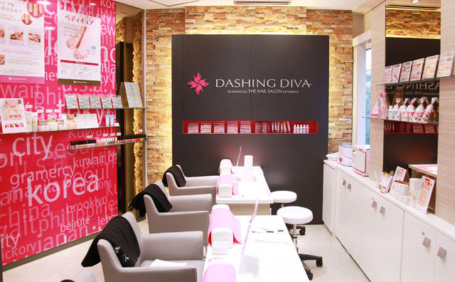 DASHING DIVA 茗荷谷店 | 飯田橋のネイルサロン