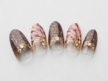 Bianca M×2　新宿東口店 | 新宿のネイルサロン