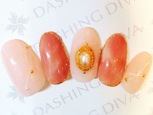 DASHING DIVA東京スカイツリータウン・ソラマチ店 | 浅草のネイルサロン DASHING DIVA東京スカイツリータウン・ソラマチ店 | 浅草のネイルサロン