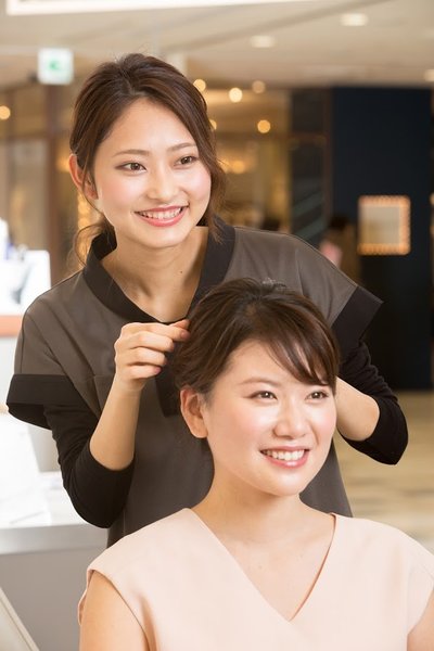 atelier haruka　Esola池袋店 | 池袋のヘアサロン