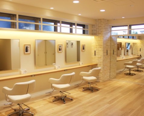 CHICCA　本八幡店 | 市川のヘアサロン