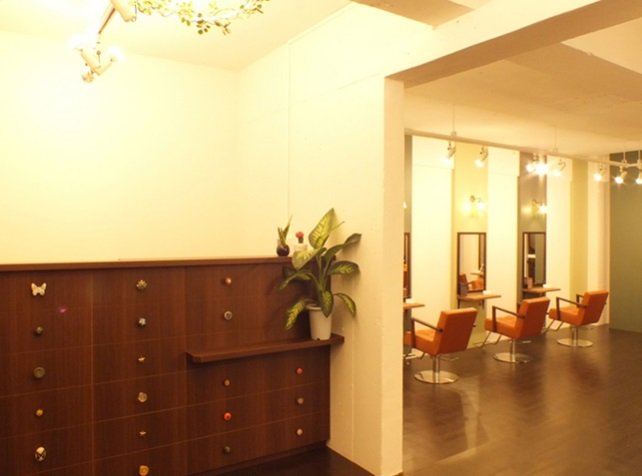 N° belsia 名駅 | 名駅のヘアサロン