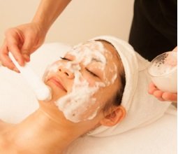 痩身＆ブライダル専門　えすてさろん Ｋ＆Ｆ　長野店 | 長野のエステサロン