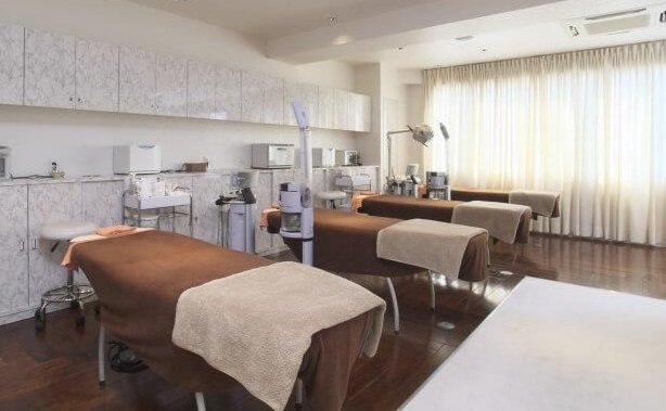 スタジオラッシュ広島店 produced by Ratia Group | 広島駅周辺のエステサロン