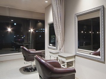 ROZA germe | 貝塚のヘアサロン