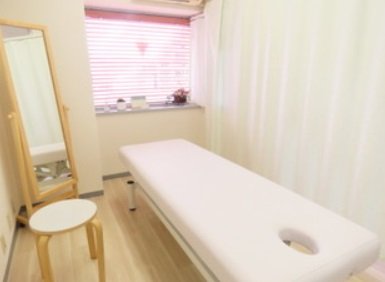 萩原式小顔矯正　オズ六本木 | 六本木のエステサロン