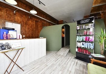 Hair Space Le Rond By Chou Chou ヘアスペースロンバイシュシュ 北海道 苫小牧 の美容院 美容室 ビューティーパーク