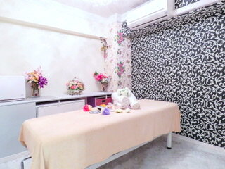 小顔・痩身専門サロンSalonV.I.P.新宿南口店 | 新宿のエステサロン