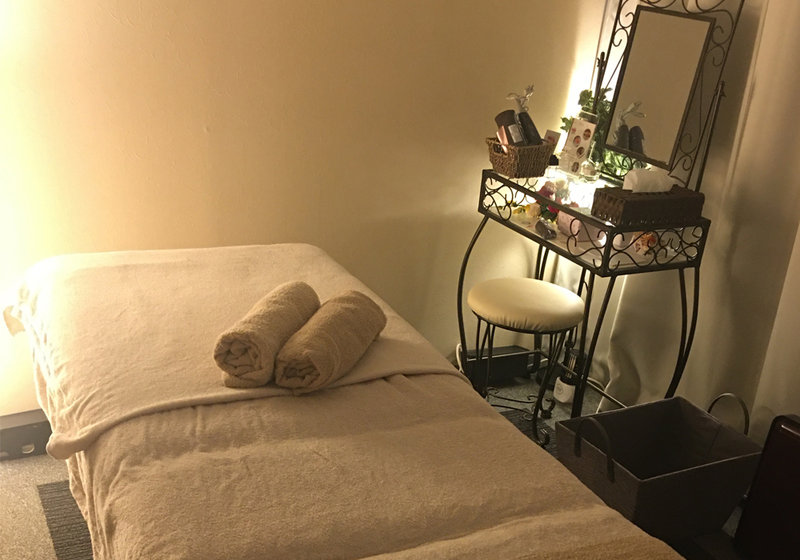 40代からのたるみ痩身専門店HERS | 香椎のリラクゼーション