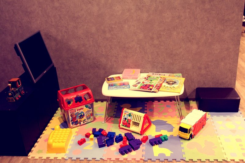 TRACK HAIR CREATE | 姫路のヘアサロン