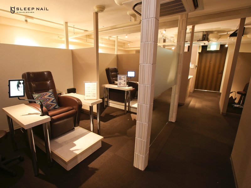 SLEEP NAIL | 心斎橋のネイルサロン