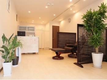 ドクターネイル爪革命　京都出町店 | 下鴨/出町柳/北白川のリラクゼーション