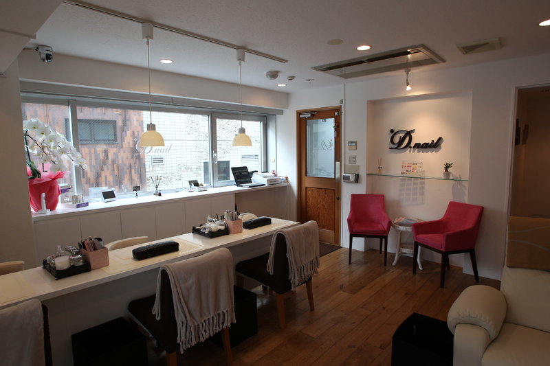 プラスディーネイル【+D.nail】 | 上野のネイルサロン