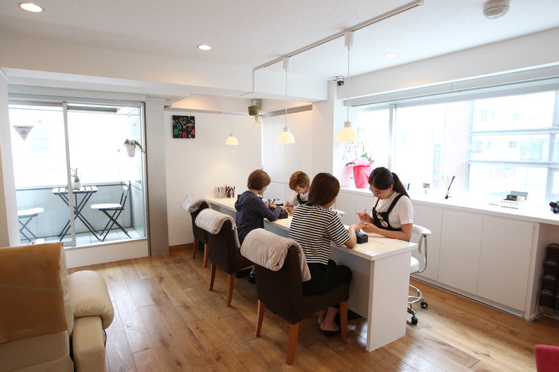 プラスディーネイル【+D.nail】 | 上野のネイルサロン