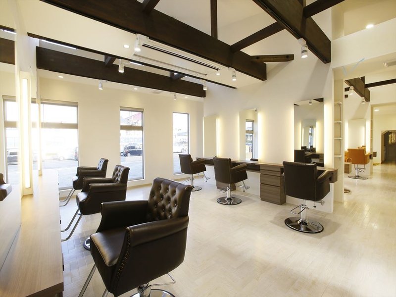 PARIS AVENIR | 姶良のヘアサロン