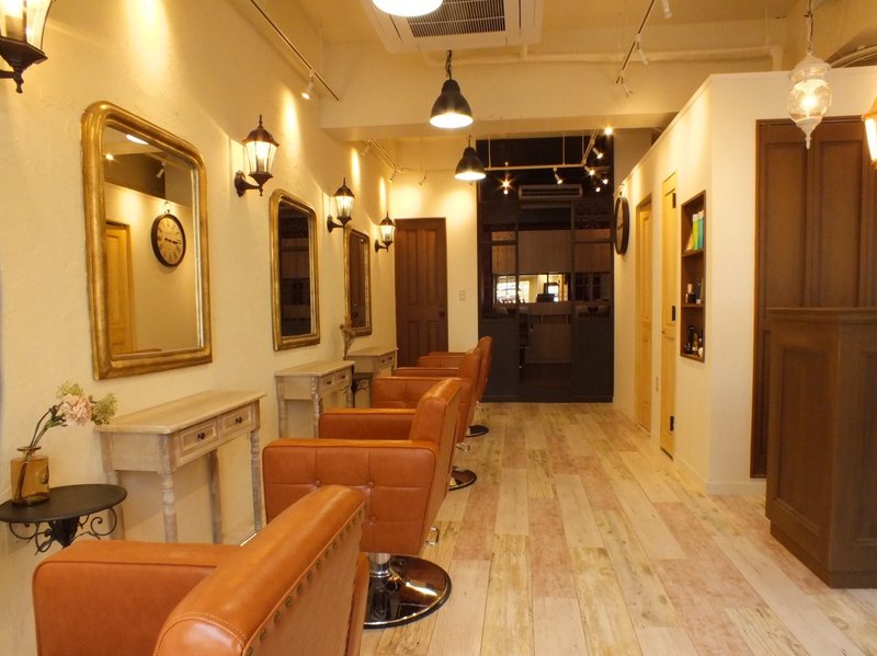 Lutz hair design | 浦安のヘアサロン