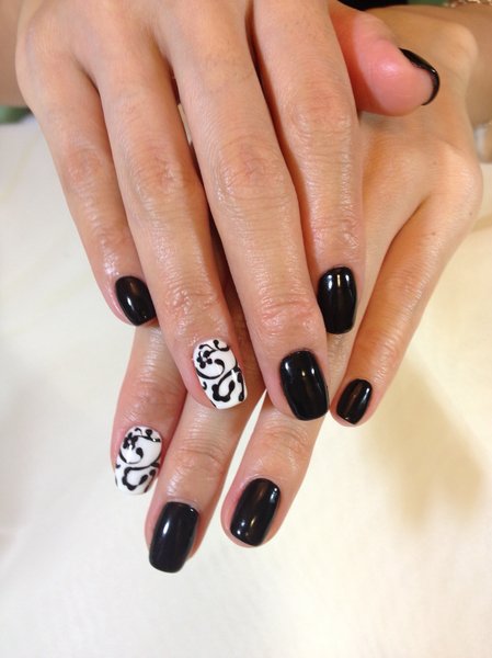 ネイルサロンミューク | 目黒のネイルサロン