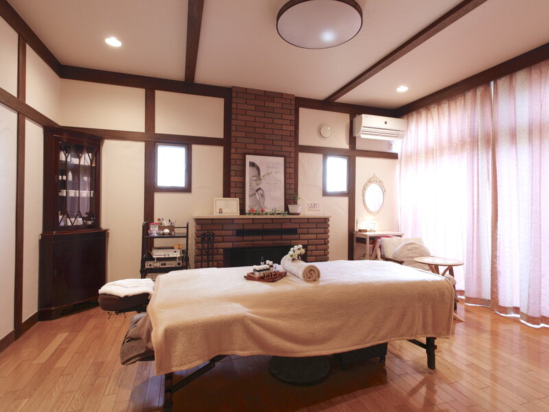 植物療法エステSalon de  Lily | 伊東のエステサロン