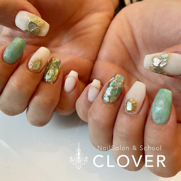 NailSalon & School CLOVER | 立川のネイルサロン