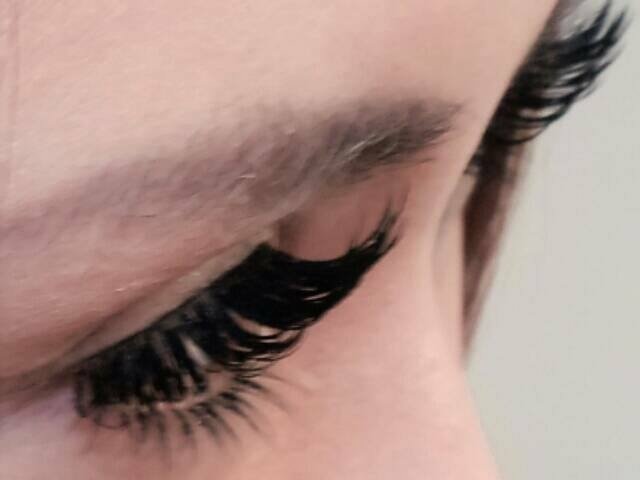 マツエクサロン PINKMOON | 佐世保のアイラッシュ