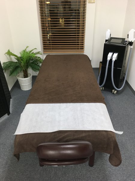 Men's SALON RON | 新宿のエステサロン