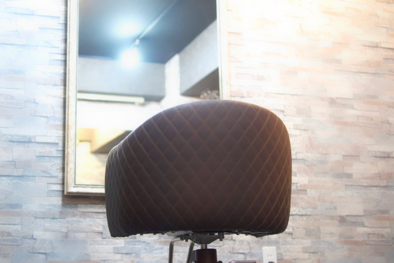 美髪屋 | 大通のヘアサロン