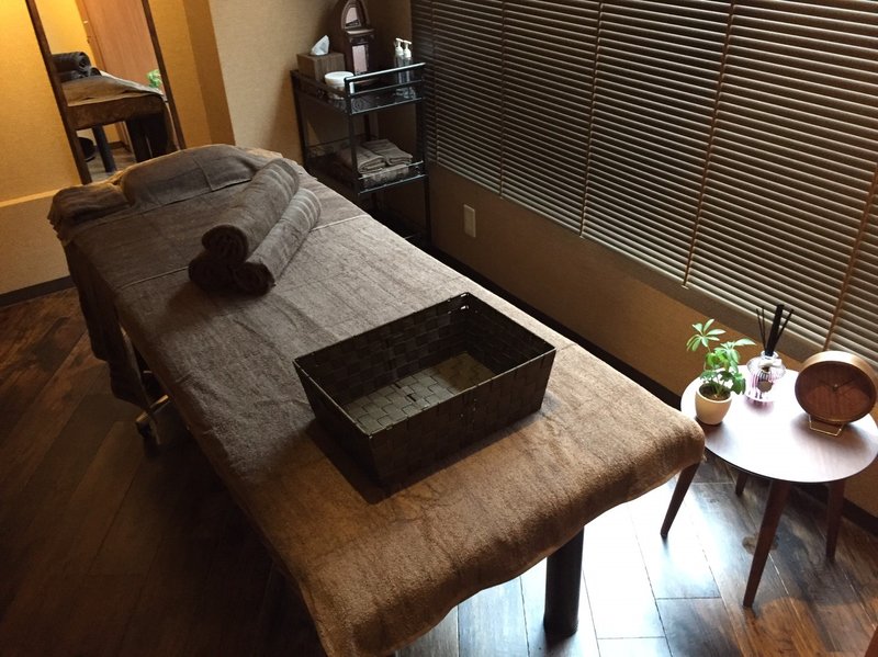 ENLARGE　～Make　Up　Bust～ | 仙台のエステサロン