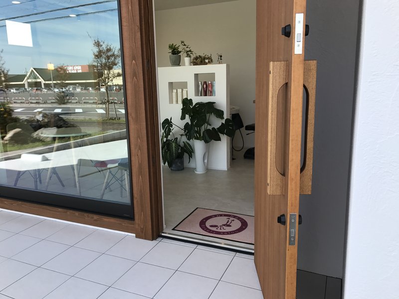 ant | 大垣のヘアサロン