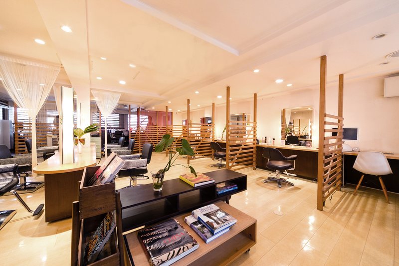 aina-hair アイナヘア美容室 | 明治神宮のヘアサロン