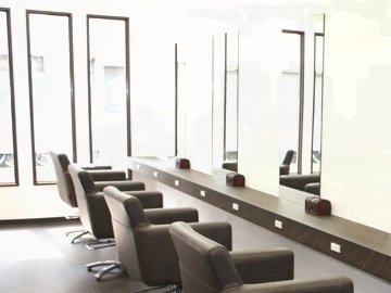 Baint. | 越谷のヘアサロン