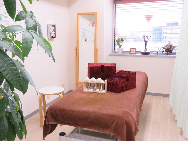 萩原式小顔矯正　オズ六本木 | 六本木のリラクゼーション