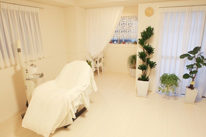 Kalon | 天神/大名のエステサロン