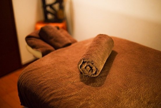 隠れ家エステブルームーン | 高崎のエステサロン