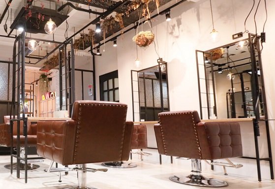 ＡＵＱＷＡ | 自由が丘のヘアサロン