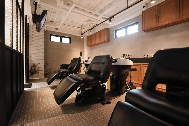 ＡＵＱＷＡ | 自由が丘のヘアサロン