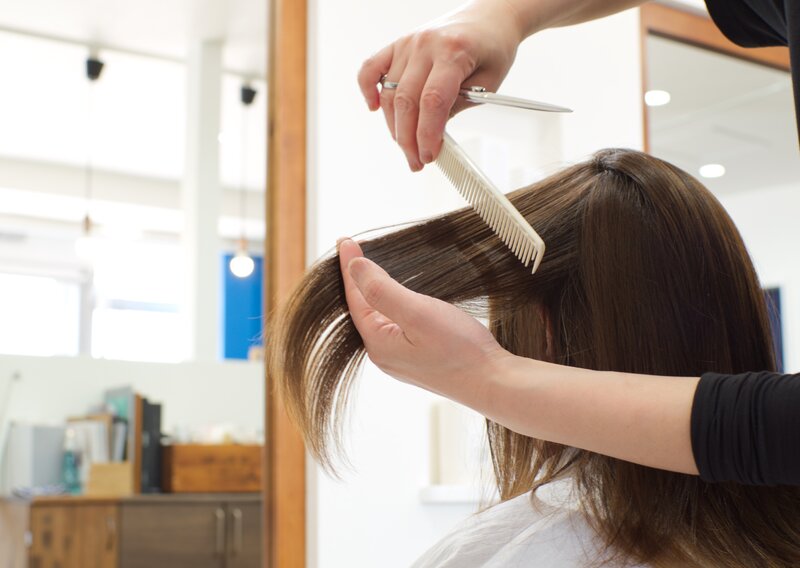 hair＆design　es | 恵庭のヘアサロン