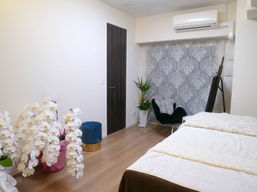 韓国式小顔術 Les Fleurs | 博多のエステサロン 韓国式小顔術 Les Fleurs | 博多のエステサロン