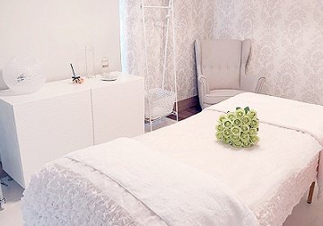 痛くない美肌脱毛サロン Dione高田馬場店 | 高田馬場のエステサロン