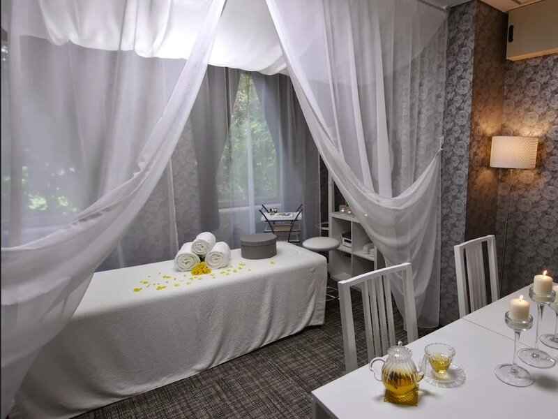 フェイシャルエステサロン アトリエ癒愛遊 | 広尾のエステサロン