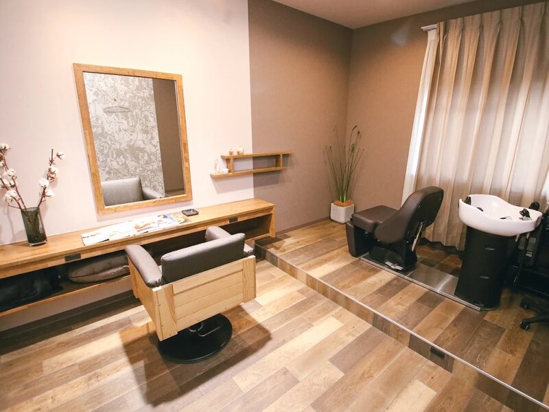 大人の女性のヘアサロンShe 東橋良店 | 豊橋のヘアサロン