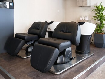 aux. オグジュアリー 表参道