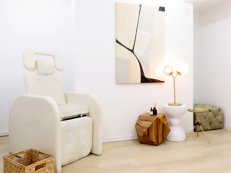 BLUE EYES TOKYO【アイブロウ/眉毛/まつげパーマ/マツエク専門店】 | 明治神宮のアイラッシュ