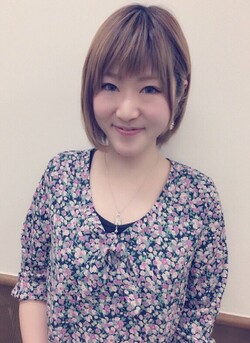 白石 彩乃 | Musee de Lapaixのアシスタント