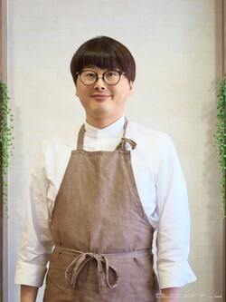 田口　仁士 | Butterflyのオーナー　スタイリスト