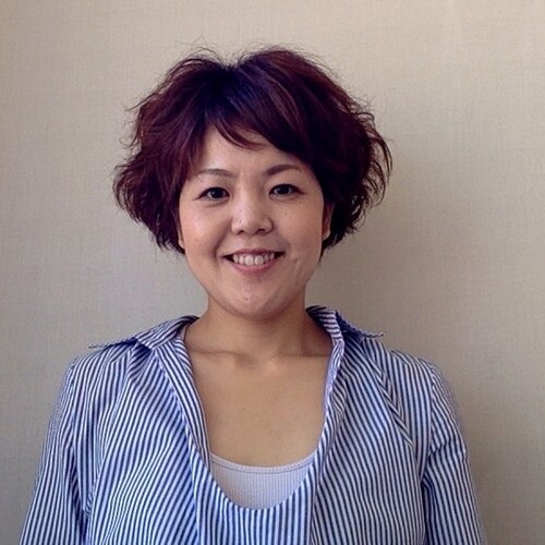 佐治 利江子 | hair studio peigneのスタイリスト