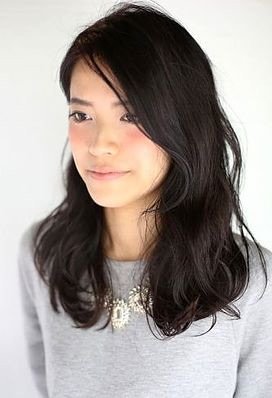 木下 あかね | SALOONのスタイリスト＆メイク