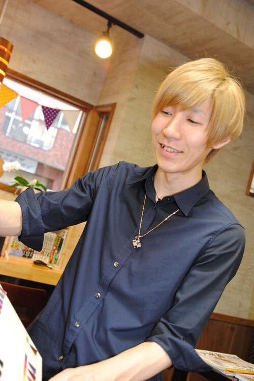 黒崎 伸宏 | 美容室オプションのアシスタント