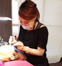 chika | エクステサロンｍｏｃｏの