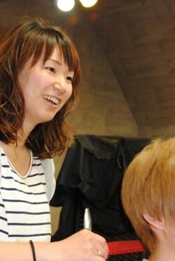 井出　佐知子 | 美容室オプションのスタイリスト