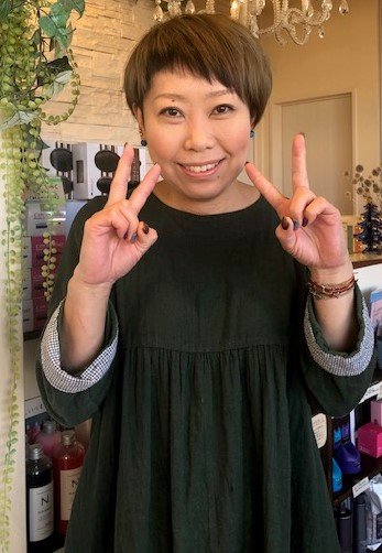 竹内八重子 | Hair Do Zepharcの店長